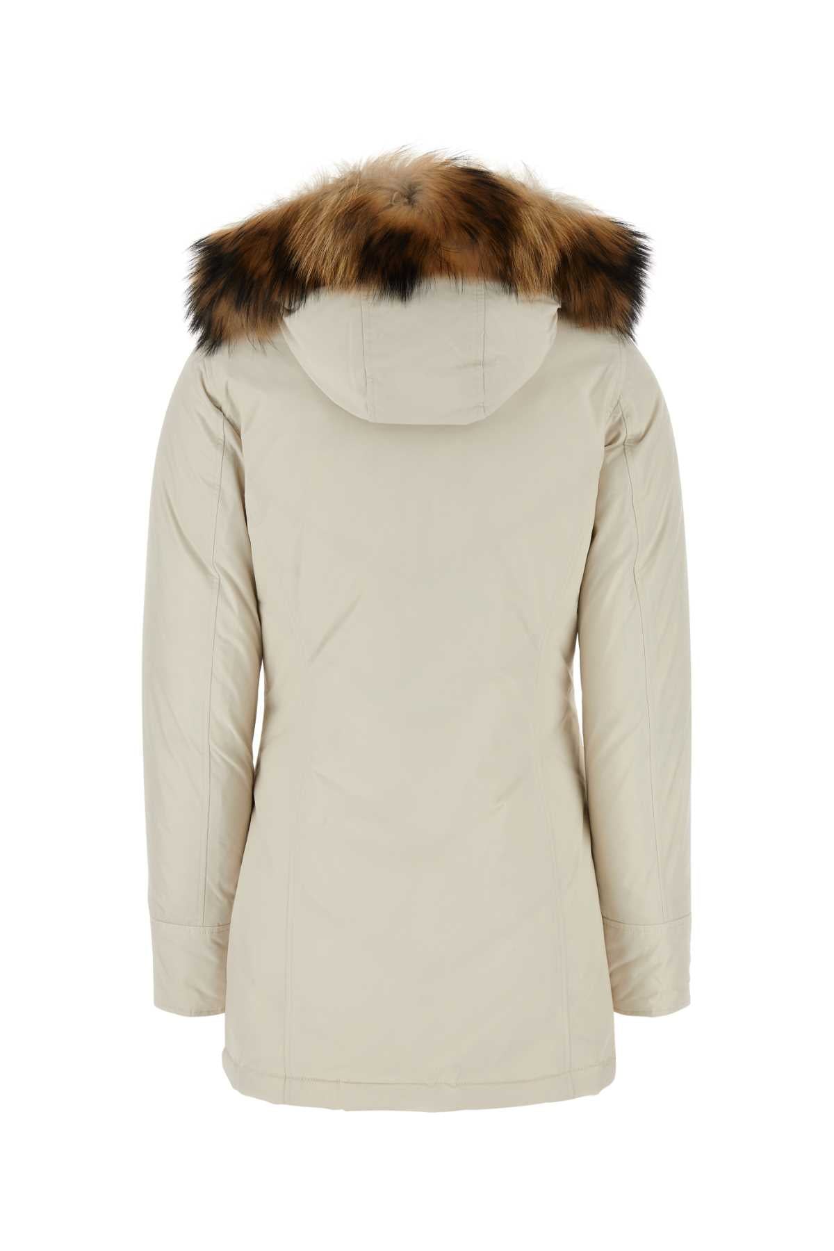 LUXURY_ARCTIC_RACCOON_PARKA_CFWWOU0652FRUT3128_8743_Image_2