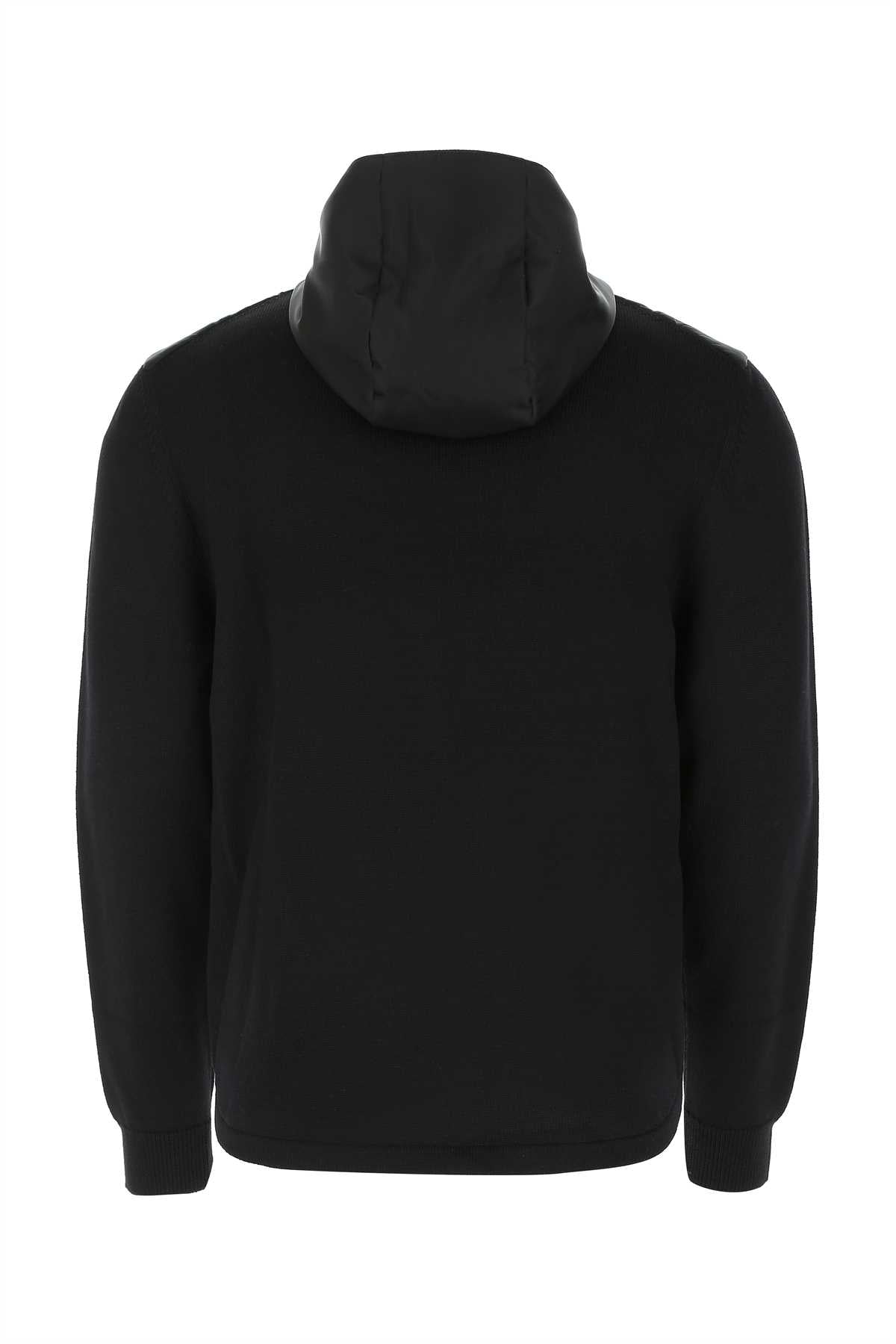 MAGLIONE_UMG026S2021JF4_F0002_Image_2
