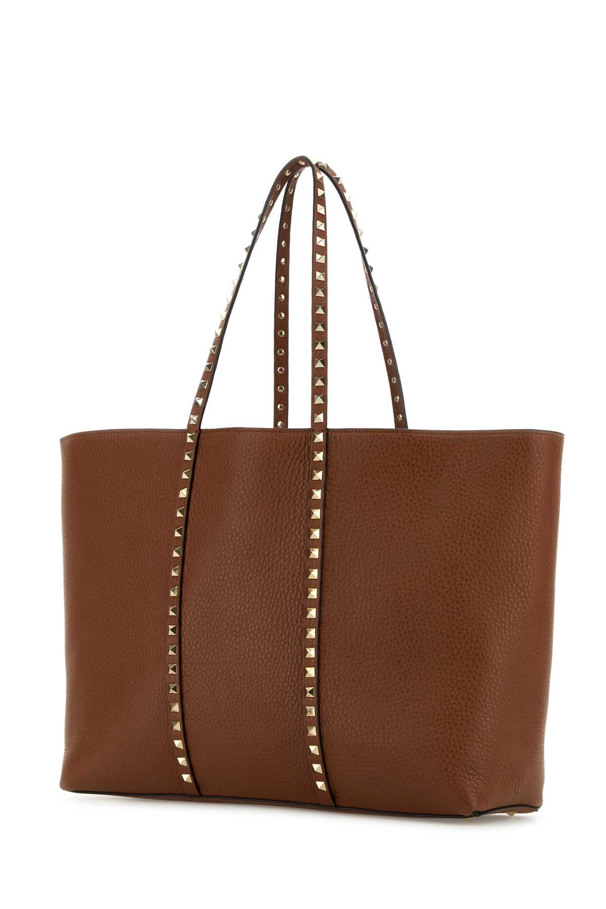 MEDIUM_TOTE_ROCKSTUD_6W2B0R04VSF_HG5_Image_2