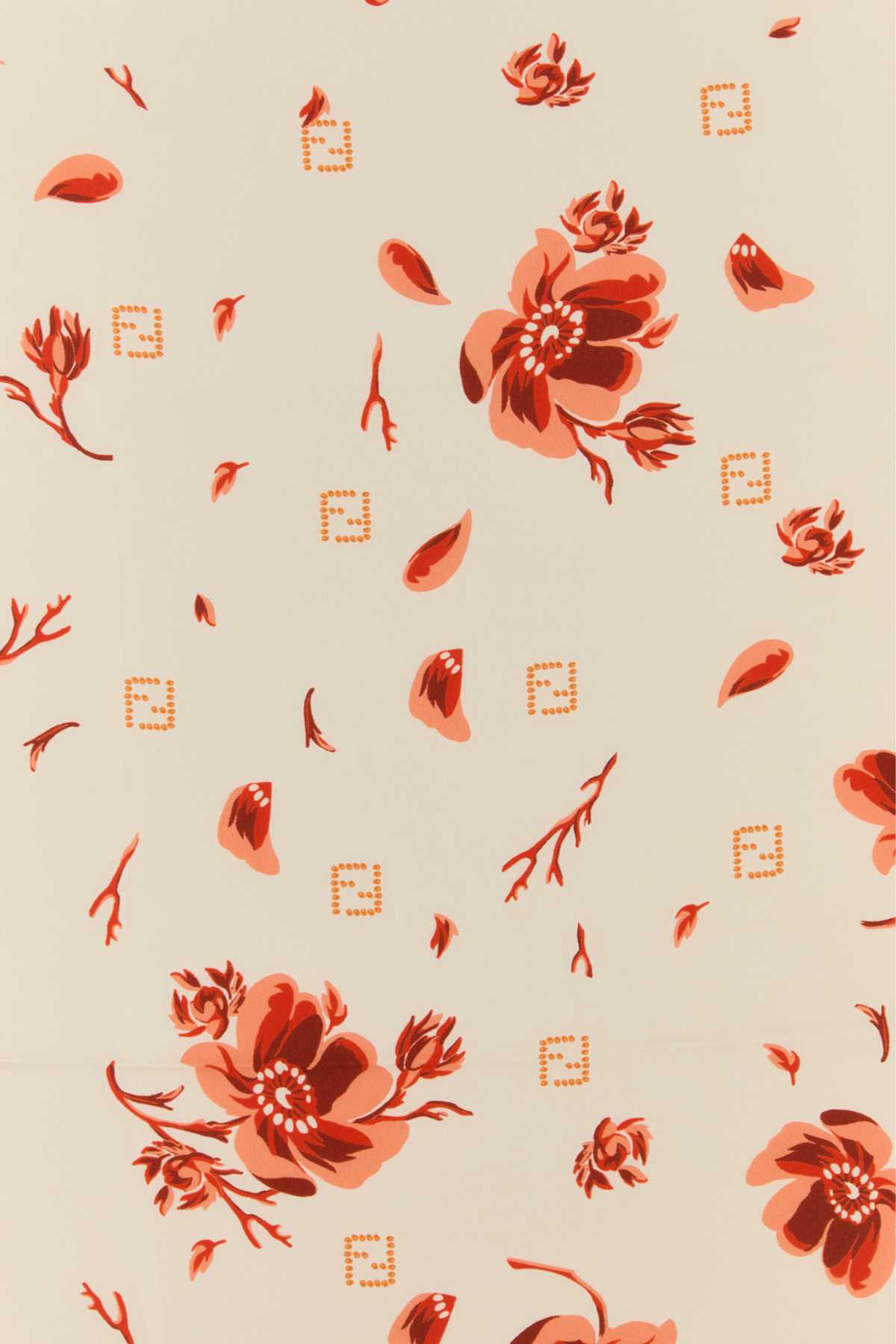 MFOULARD180x180_BANDANA_PRINT_FXT453AVB7_F0BU9_Image_3