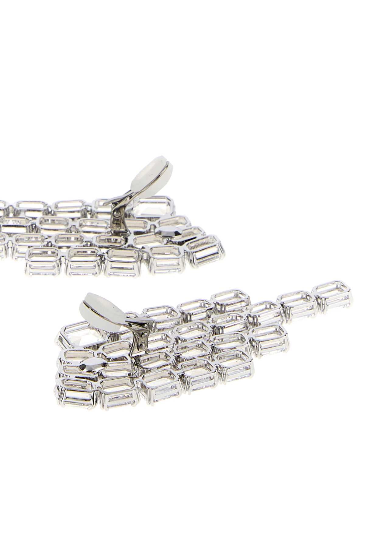 MILLENIACHNDL_CLIP_WHIRHS_5705796_000_Image_3