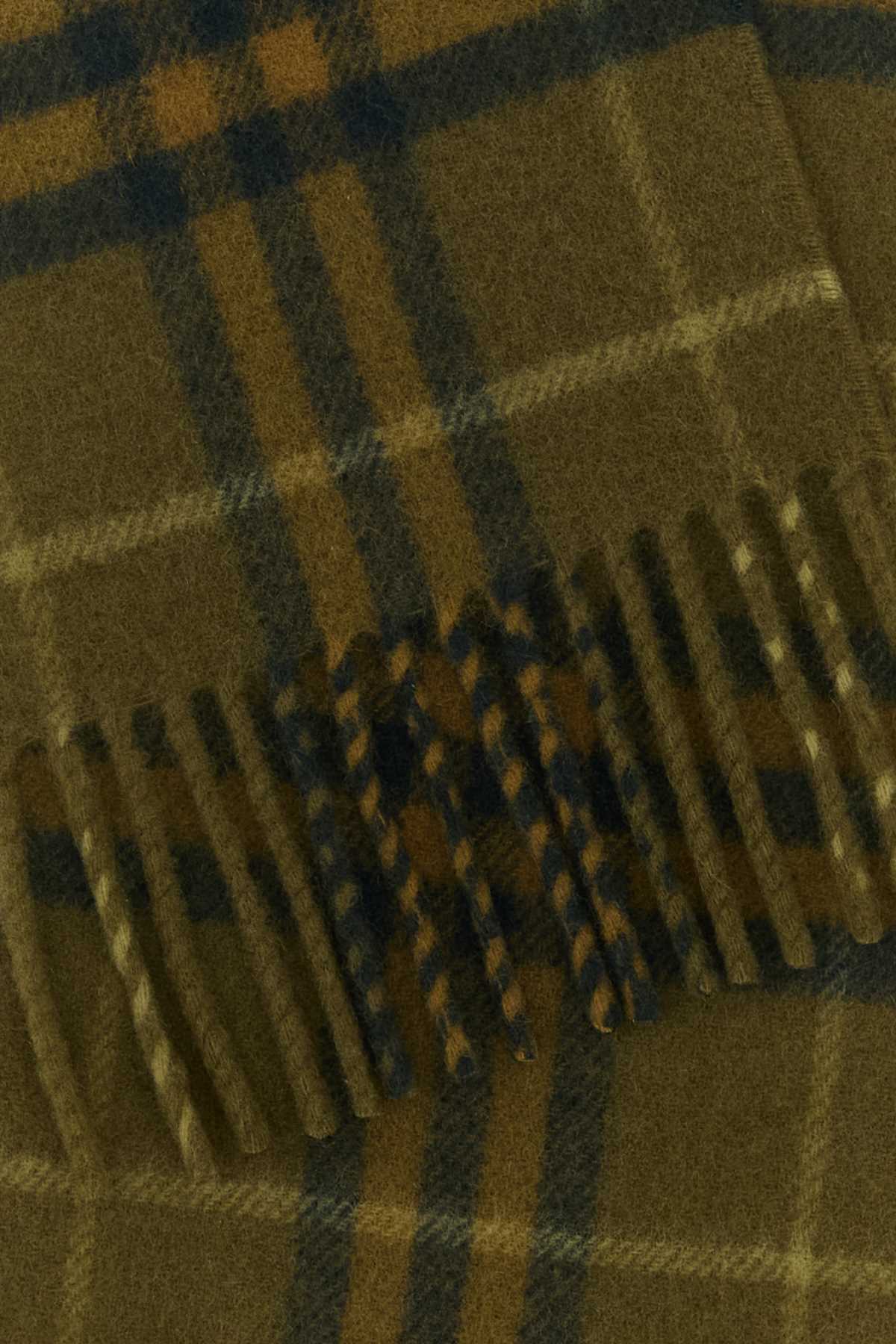 MU_CHK_CASHMERE_SCF_8098724_C1426_Image_2