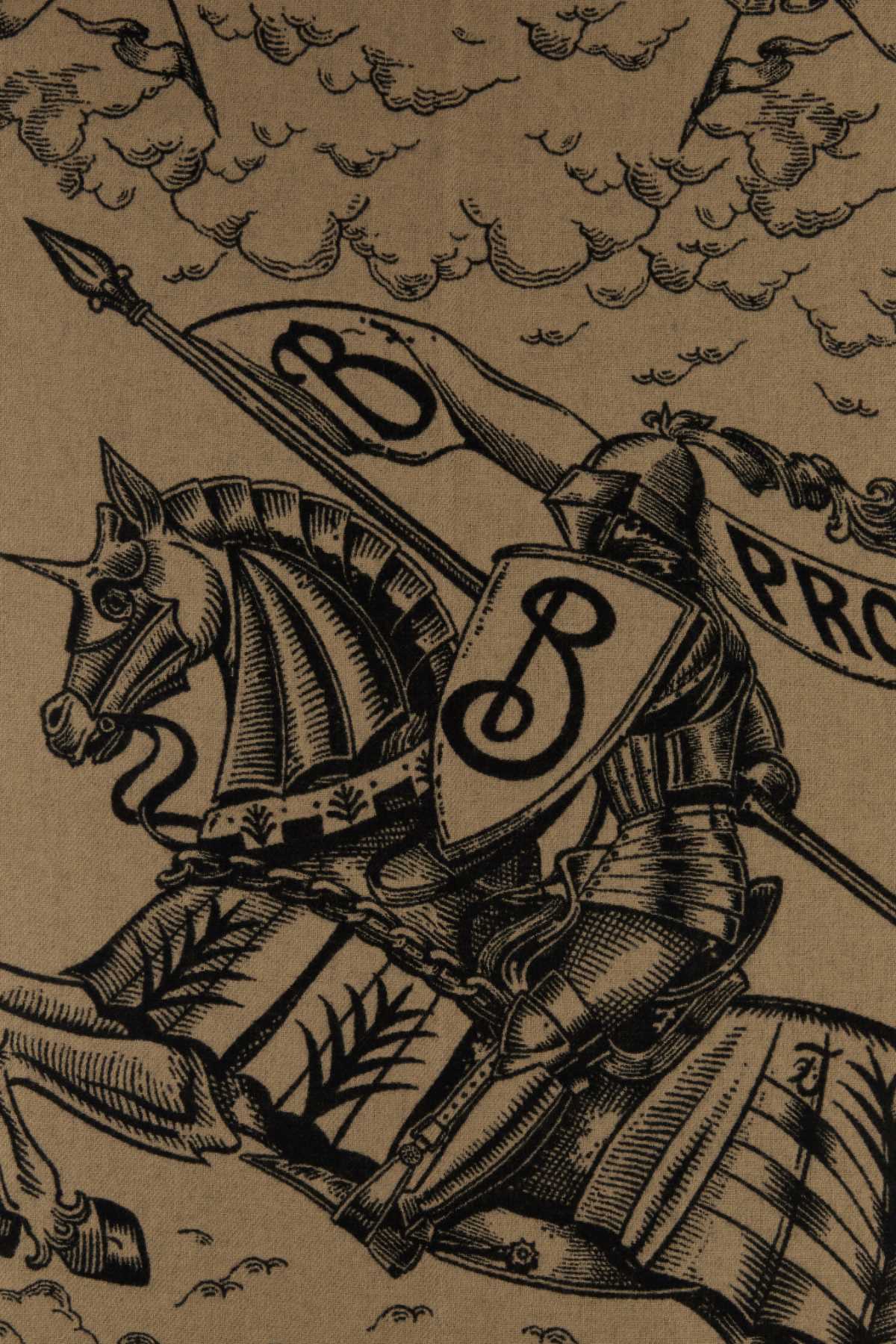 MU_GALLANT_KNIGHT_SCF_8073768_A7026_Image_3