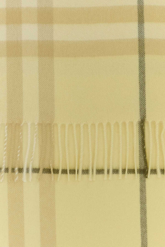 MU_GIANT_CHK_CS_SC_8112710_A3212_Image_2