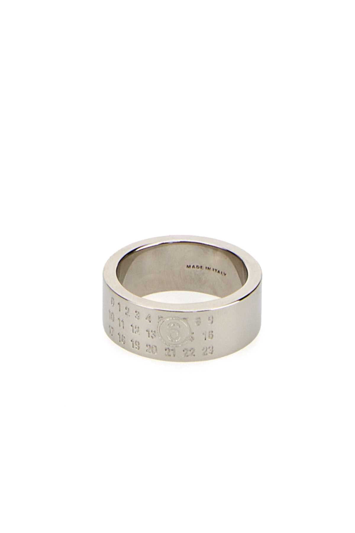 Minimal_Logo_8mm_SM6UQ0057P6469_951_Image_3