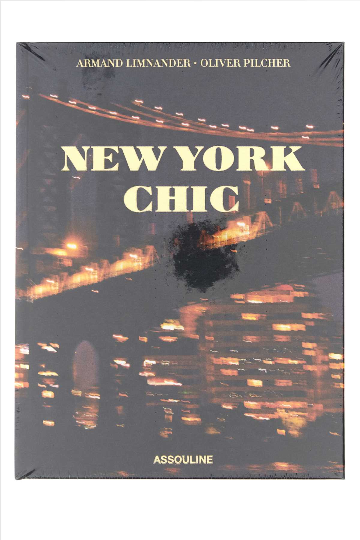 NEW_YORK_CHIC_9781649802309_000_Image_1