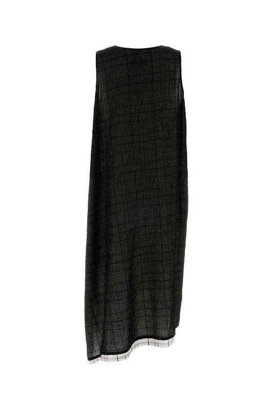 O-SLEEVELESS_D_YKD16800_1_Image_2