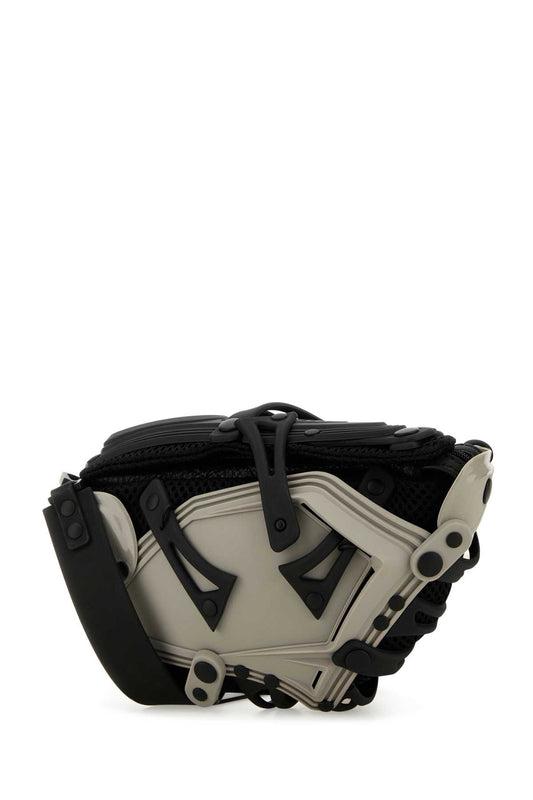 OBJECT_I14_SMARTPHONE_BAG_I14WGBKHACK_WARMGREY_Image_2