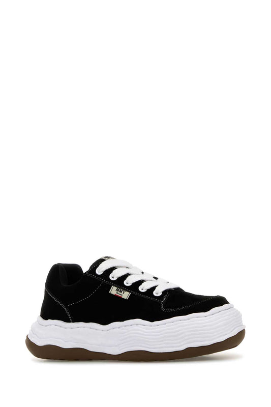 OLIVER_ORIGINAL_SOLE_SUEDE_LOW_TOP_SNEAKER_A15FW702_BLACK_Image_2