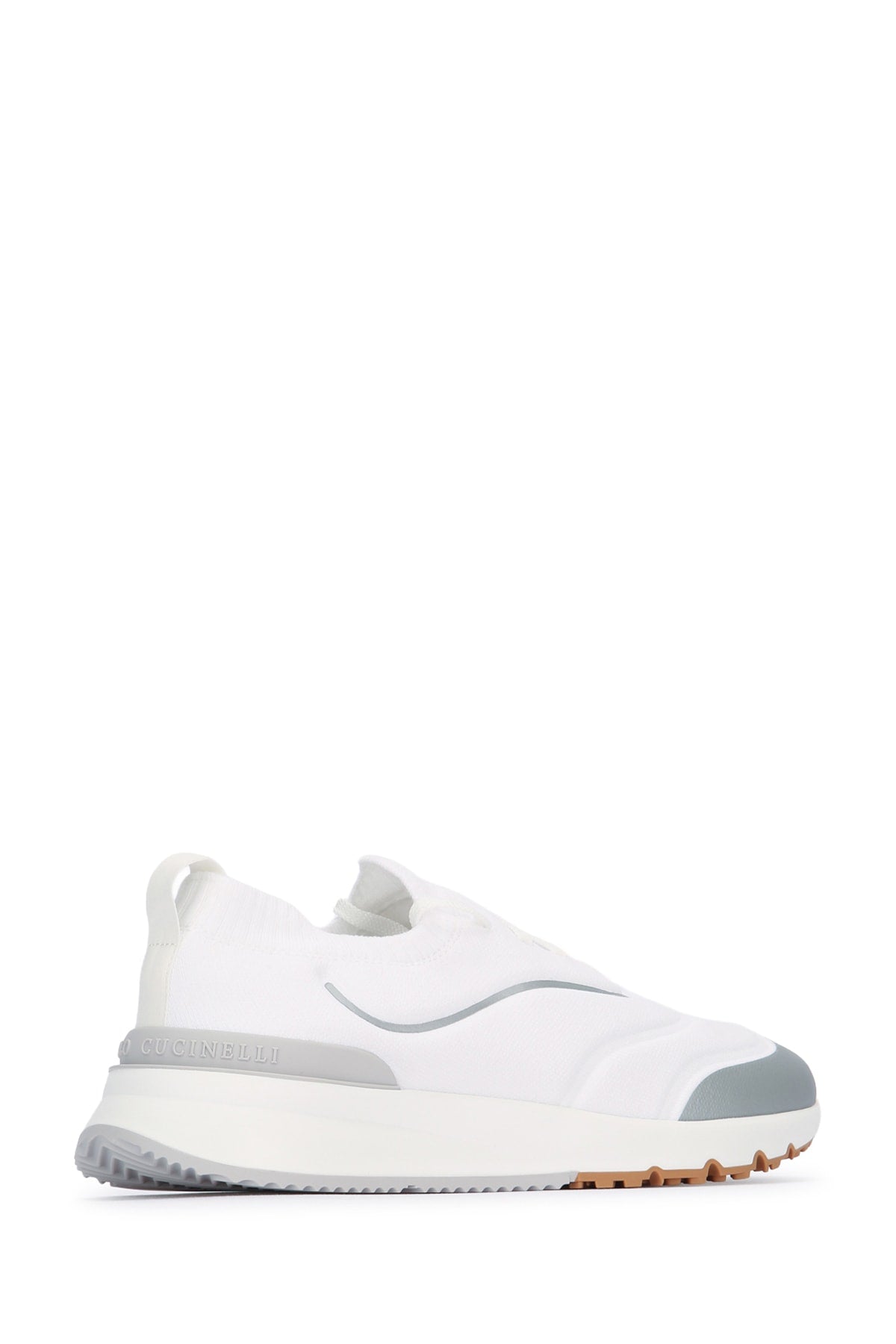PAIR_OF_SNEAKERS_MZUAUFO340_CBM68_Image_3