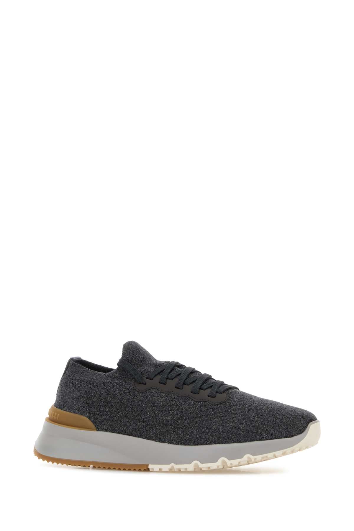 PAIR_OF_SNEAKERS_MZUPMBO252_CAQ26_Image_2