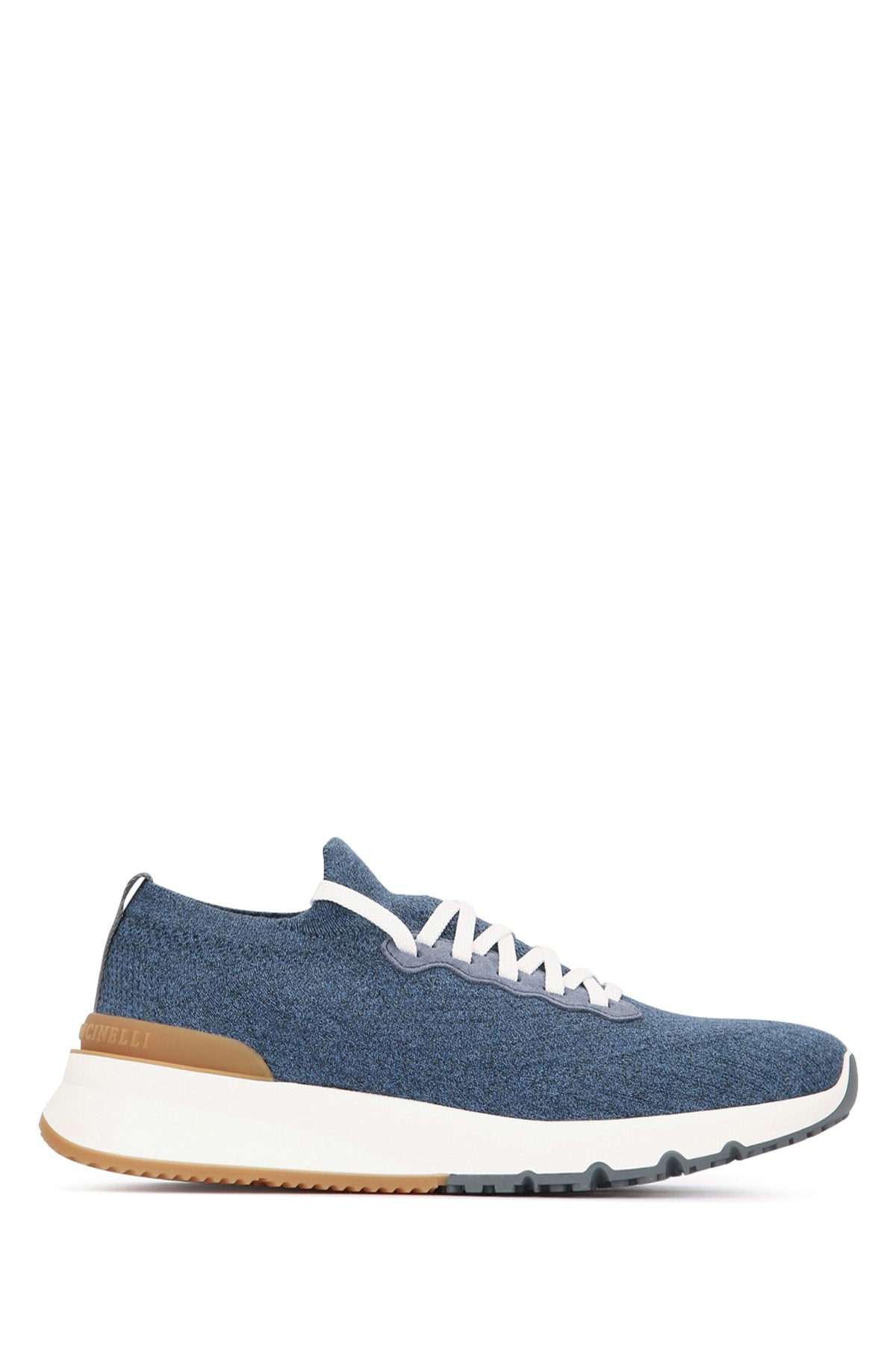 PAIR_OF_SNEAKERS_MZUPMSO252_CIR73_Image_1