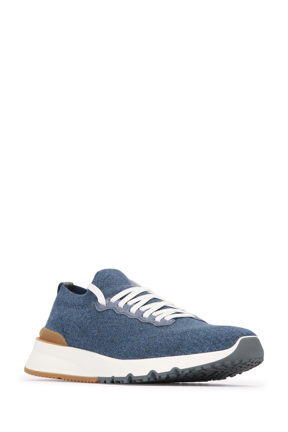 PAIR_OF_SNEAKERS_MZUPMSO252_CIR73_Image_2