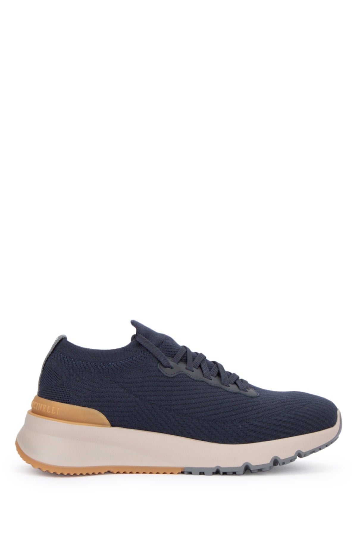 PAIR_OF_SNEAKERS_MZUWLBO253_CEG72_Image_1