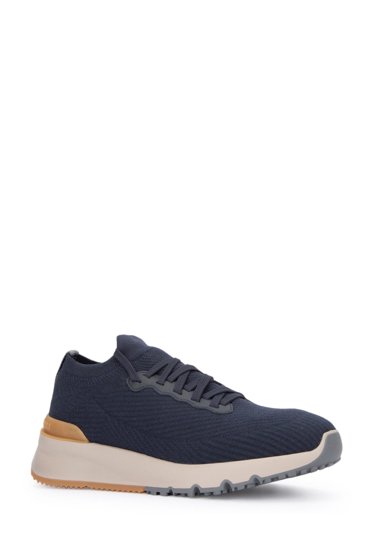 PAIR_OF_SNEAKERS_MZUWLBO253_CEG72_Image_2