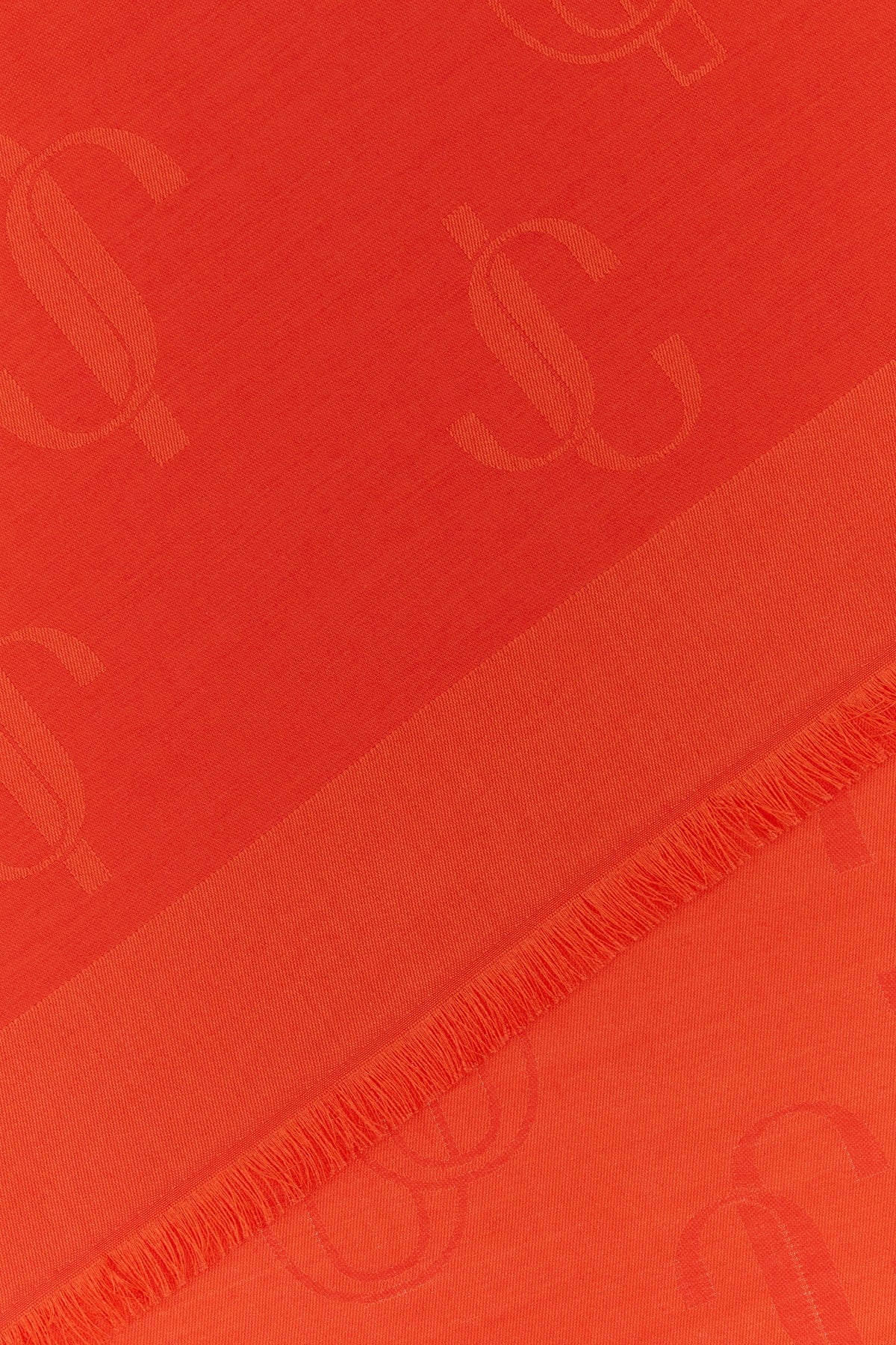 PAREO_EMANIS728_PAPRIKA_Image_2