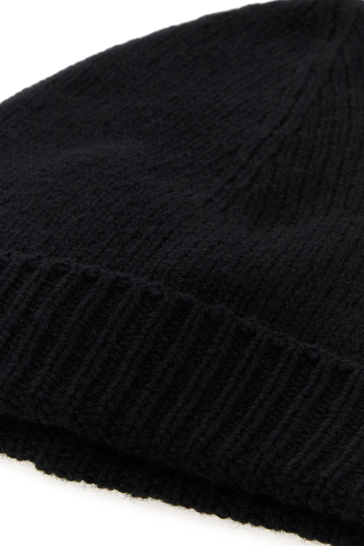 PAVIR_BEANIE_A001159Y1032_BLK_Image_3