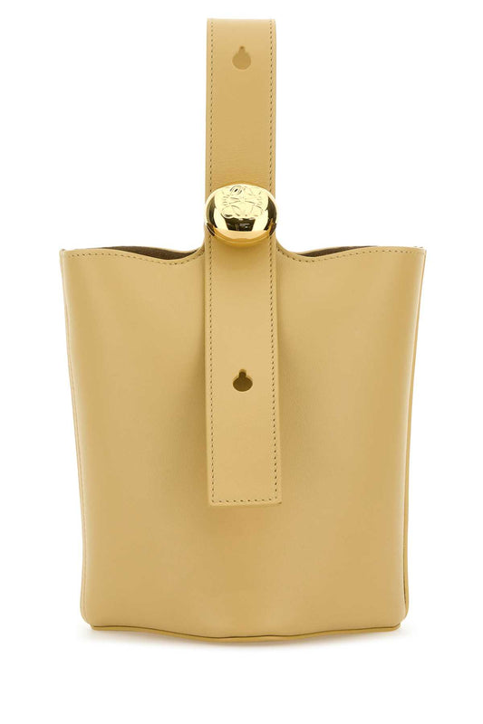 PEBBLE_BUCKET_MINI_AANBBBMX01_DARKBUTTER_Image_1