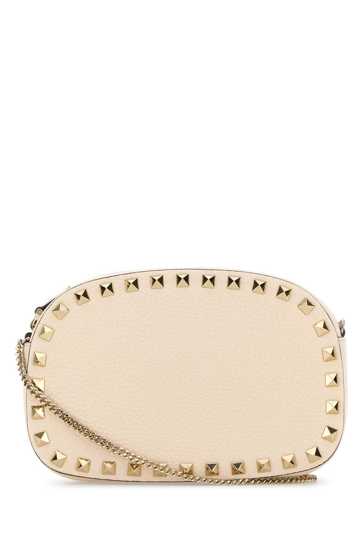 POCHETTE_ROCKSTUD_VIT_7W2P0AR4VSH_I16_Image_1