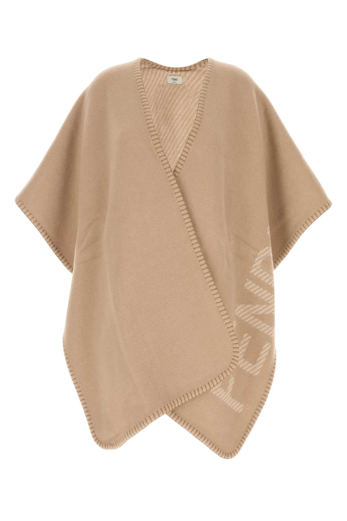 PONCHO_190X110_FENDI_FXX777ASTB_F0QB9_Image_1