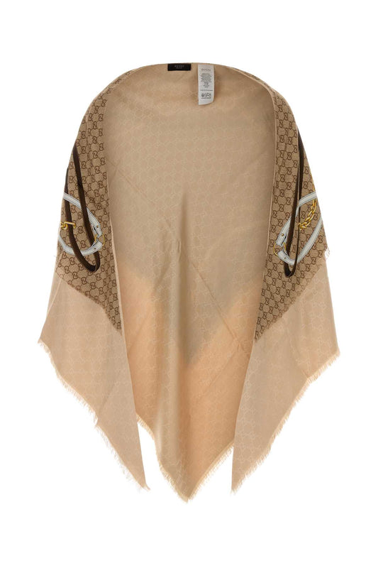 PONCHO_8737483GAQ1_9965_Image_1