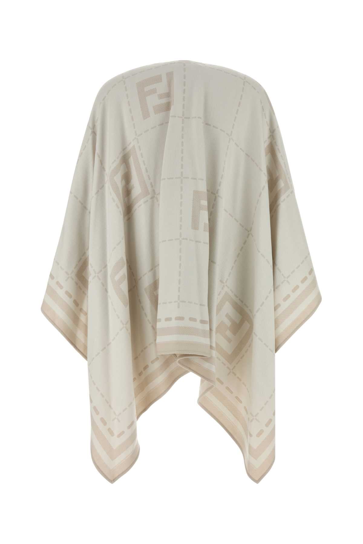 PONCHO_MACRO_CHECK_SE_FXX033B01N_F0QD3_Image_2