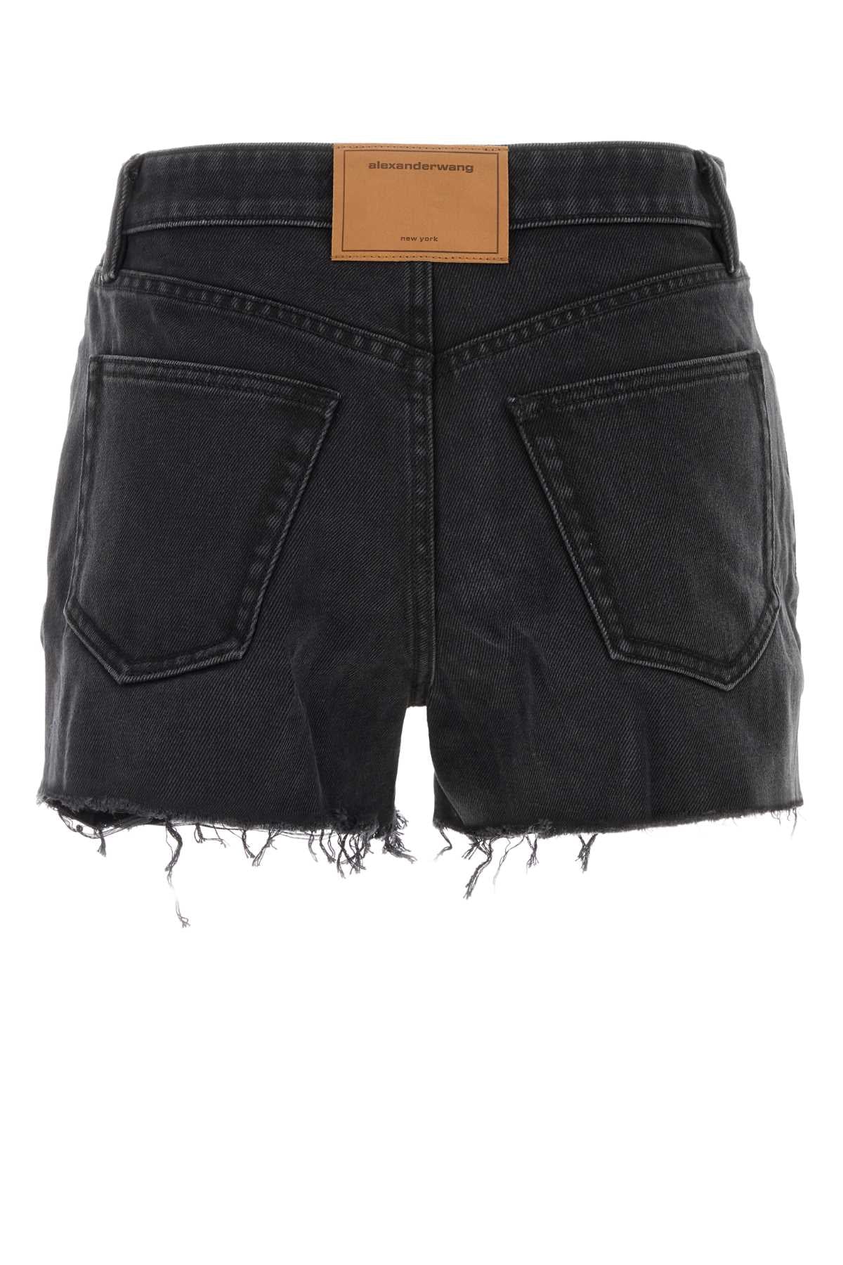 RELAXED_SHORT_W_HOTFIX_LOGO_FLY_4DC4264407_020A_Image_2