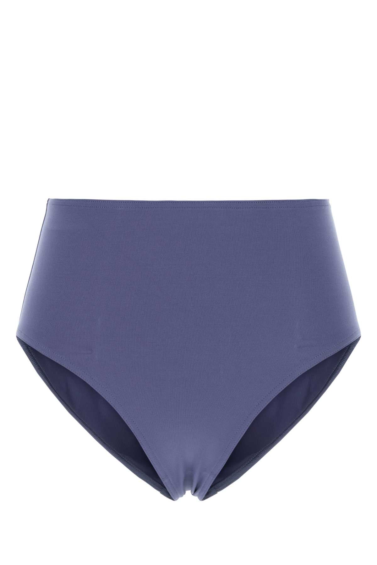 REMEMBER_042501_SIRENEE25_Image_1