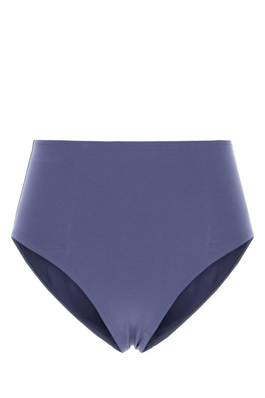 REMEMBER_042501_SIRENEE25_Image_1