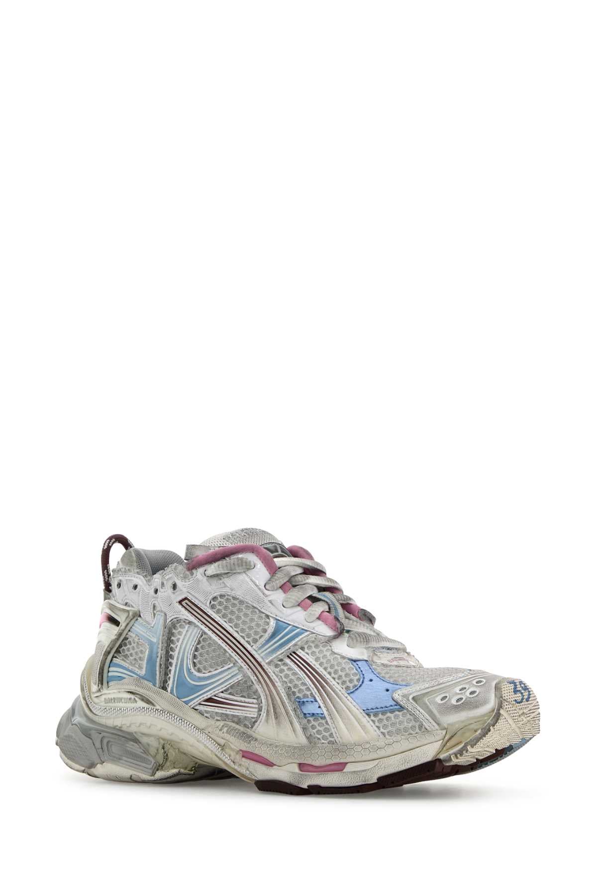 RUNNER_772767WRUNG_9245_Image_2