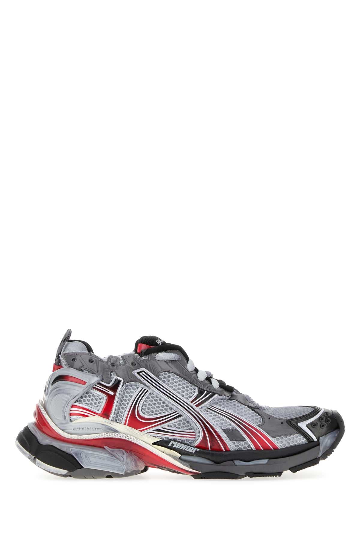 RUNNER_772774WRUNG_1161_Image_1