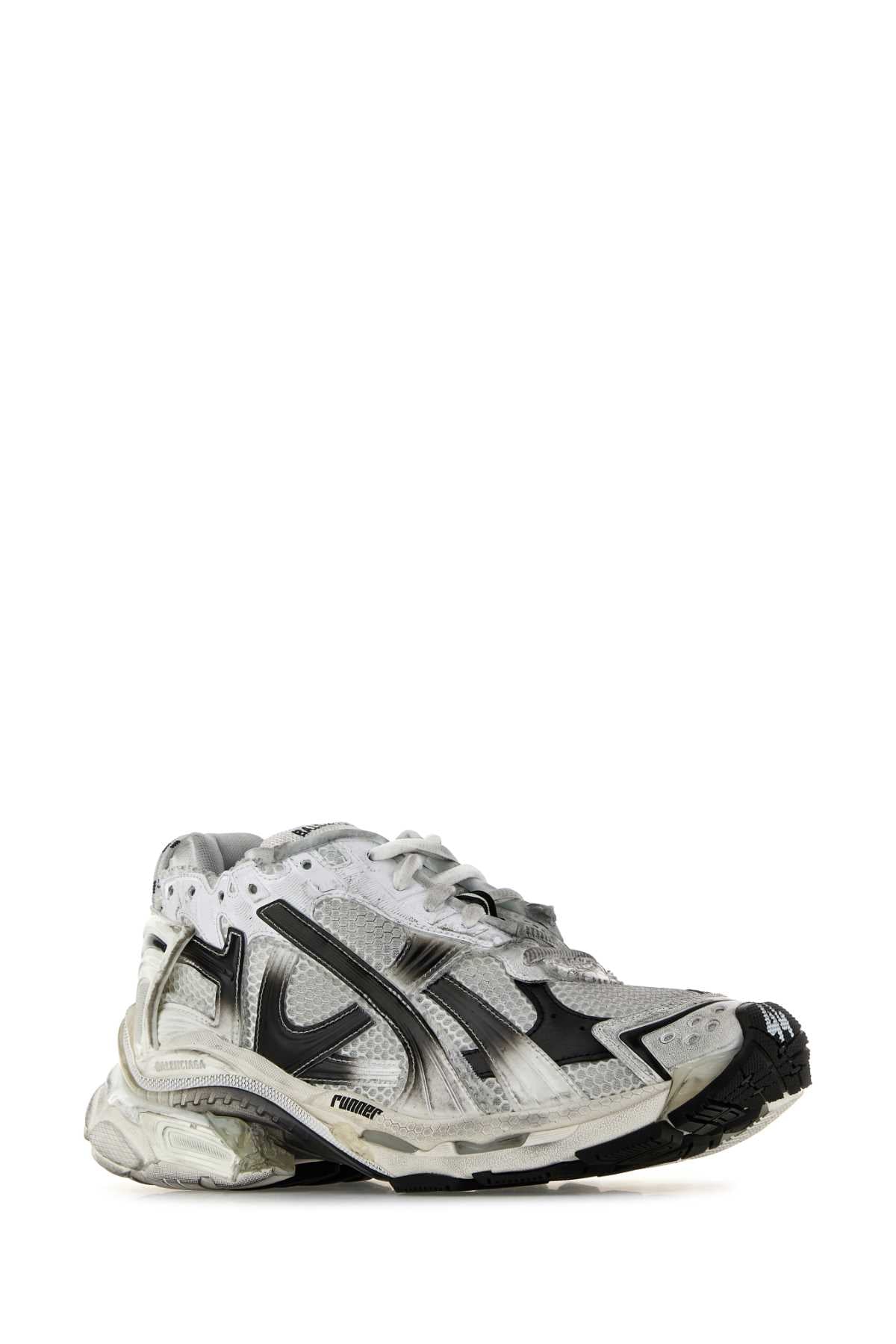 RUNNER_772774WRUNG_9010_Image_2