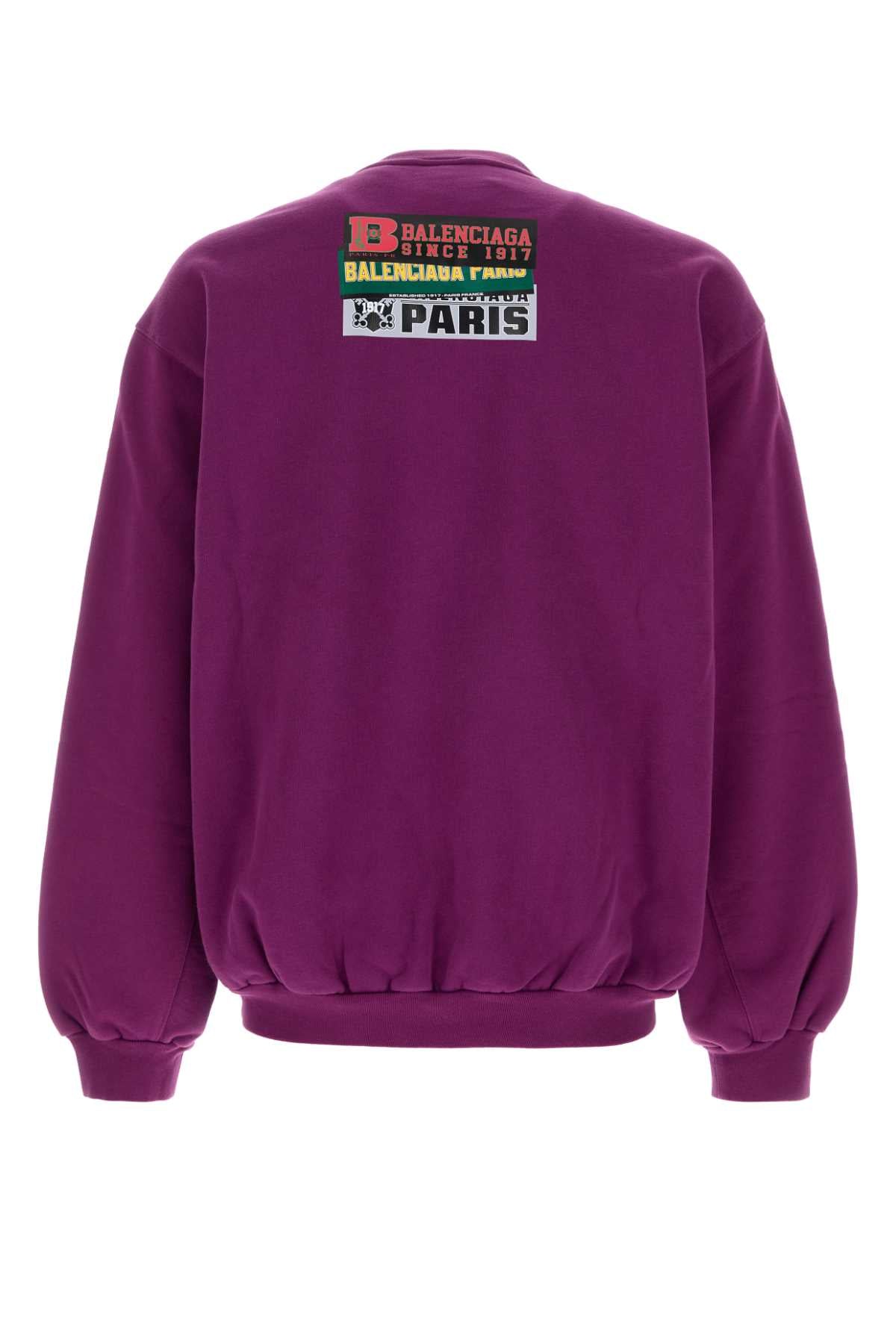 Round_Fit_Crewneck_A001VTTUVR3_5100_Image_2