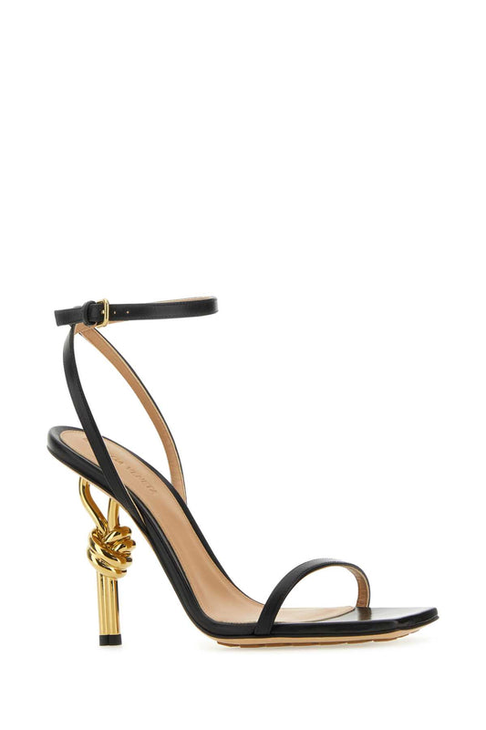 SANDALI_775470V3VN0_1000_Image_2