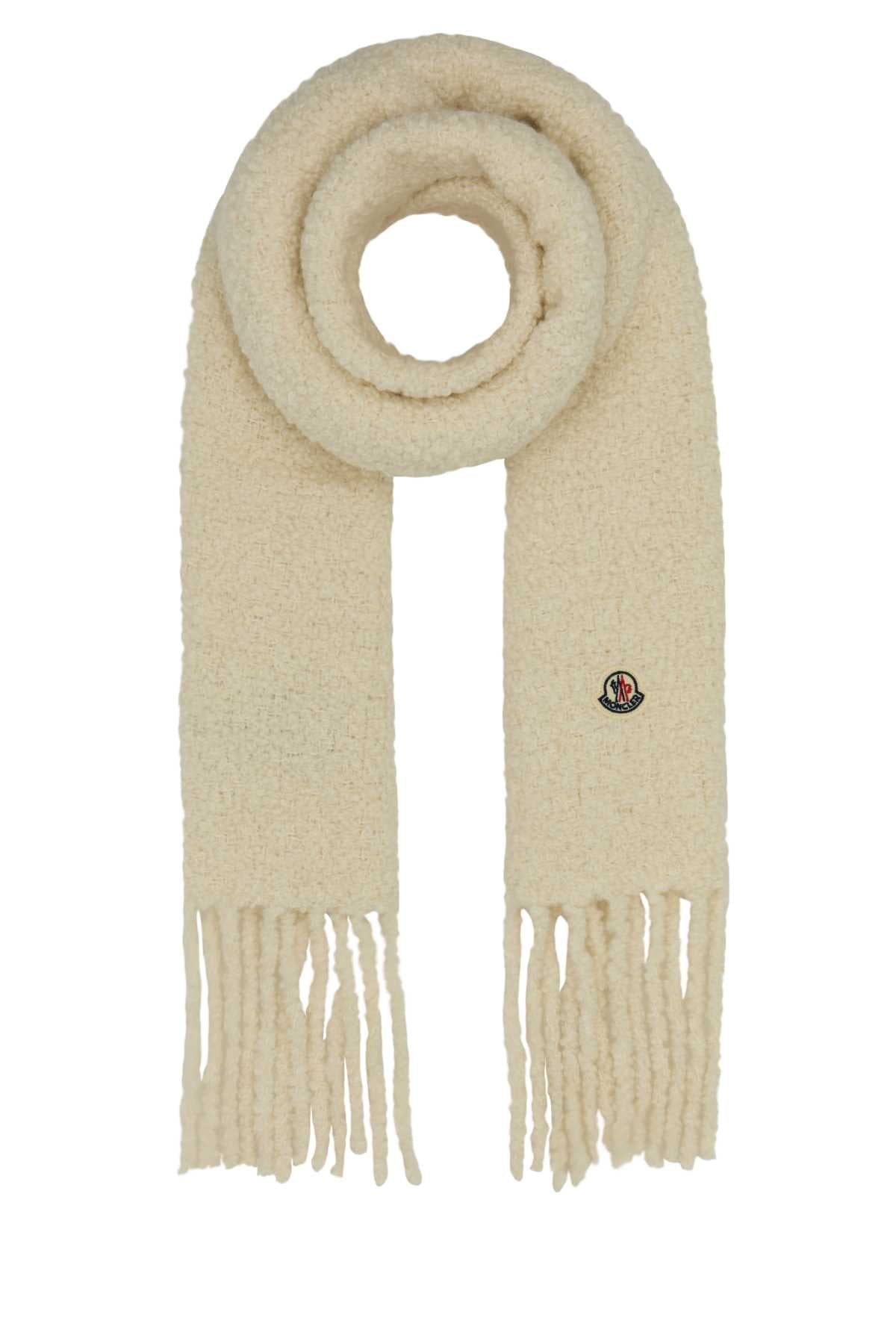 SCARF_3C000170U357_034_Image_1
