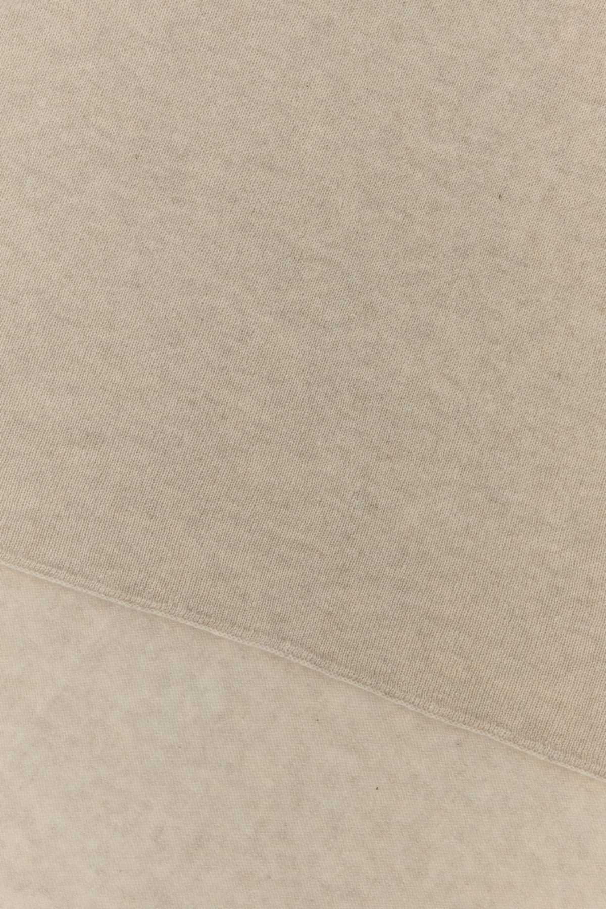 SCARF_MERIBEL_914_Image_2