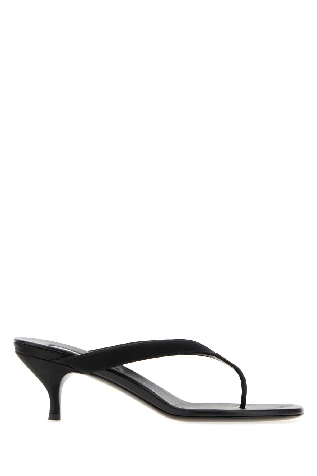 SCARPE_CON_TACCO_5Y729EFD055049_F0002_Image_1