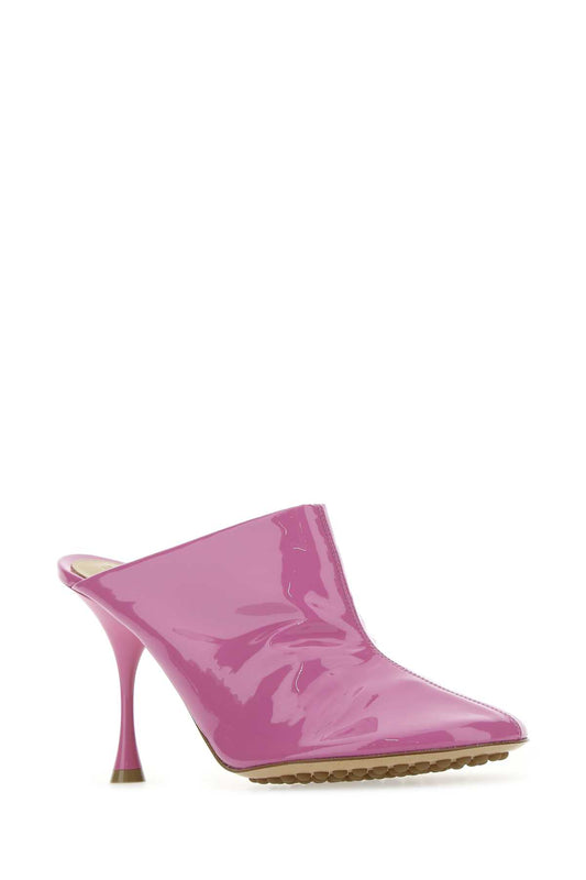 SCARPE_CON_TACCO_673780V10M0_5642_Image_2