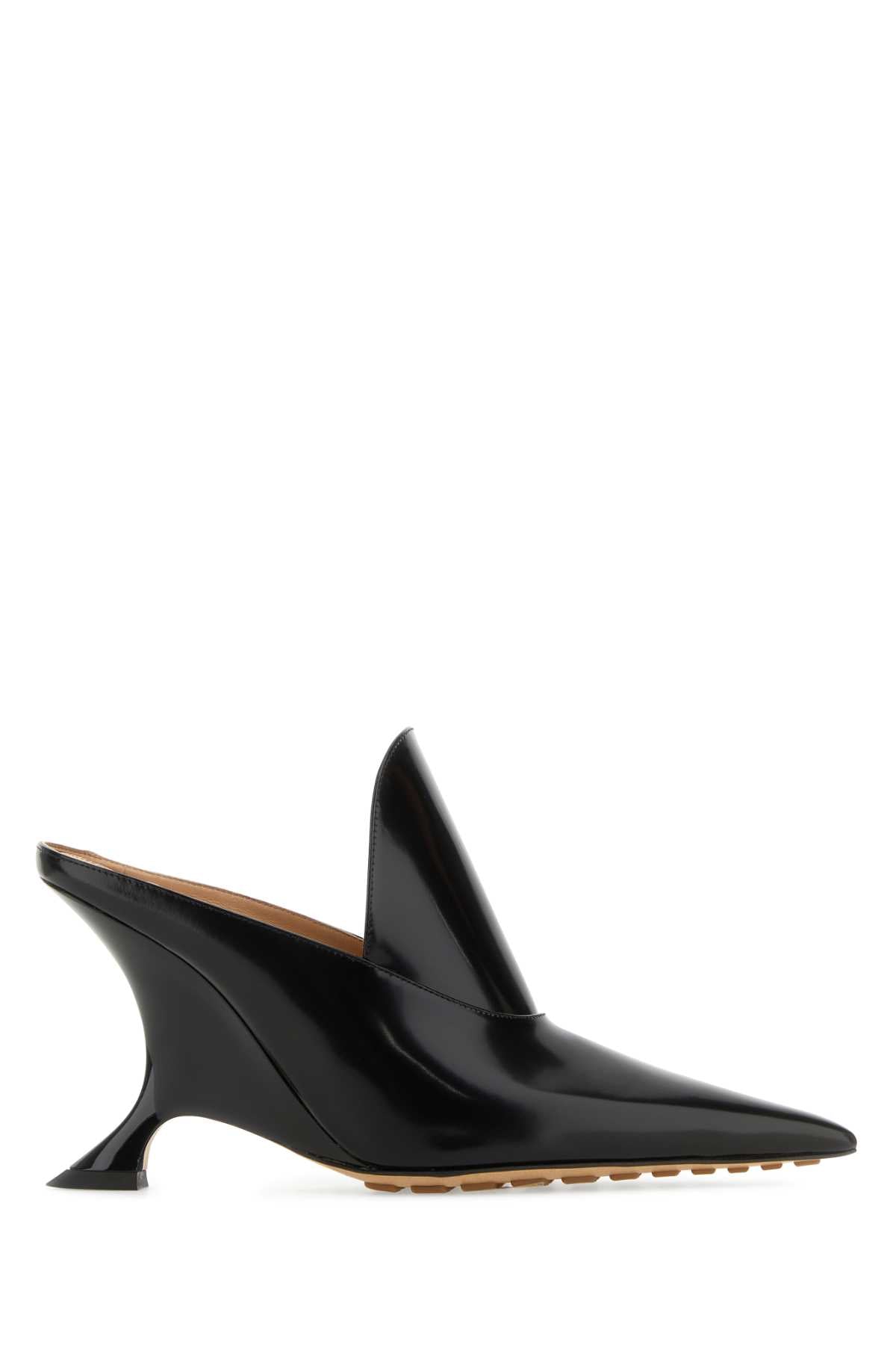 SCARPE_CON_TACCO_763828V28R0_1000_Image_1