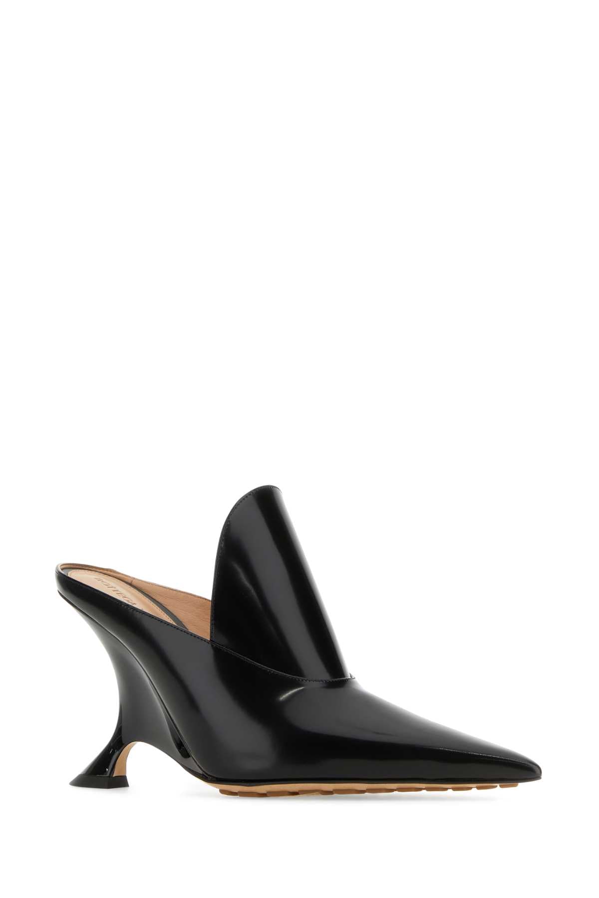 SCARPE_CON_TACCO_763828V28R0_1000_Image_2