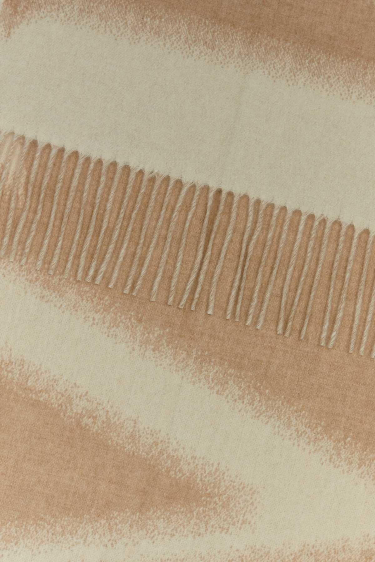 SCIARPA_F540257X18_WHITEBEIGE_Image_2