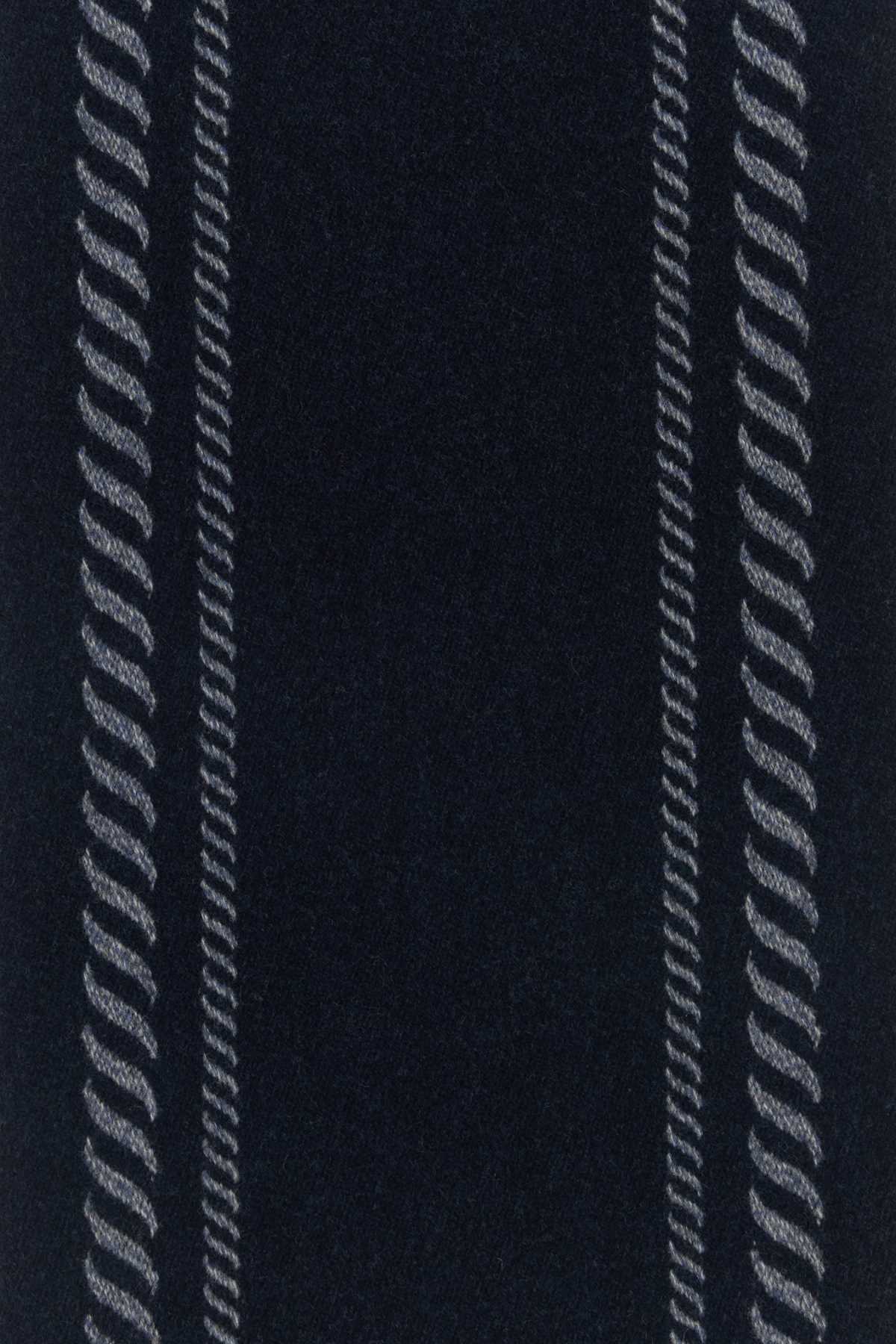 SCIARPE_2FS1142HJ5_F0008_Image_3