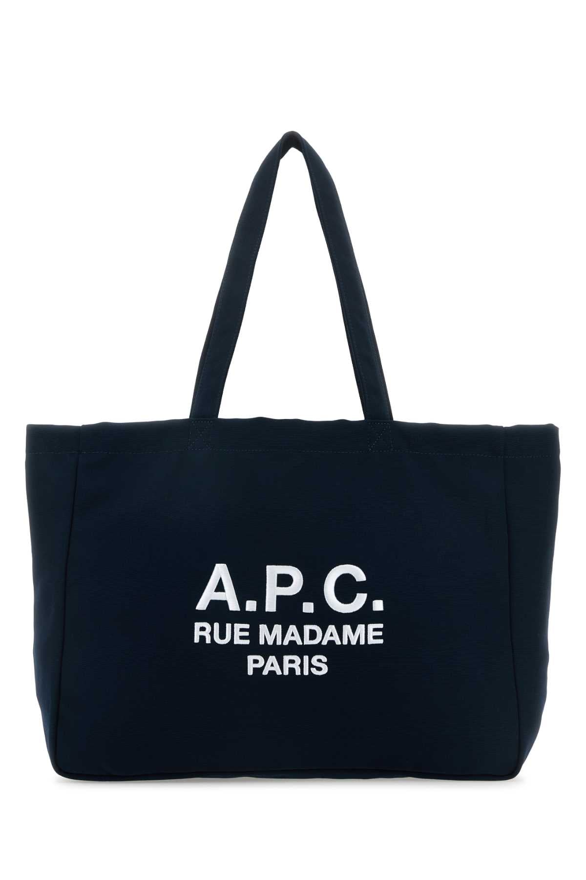SHOPPING_DIANE_RUE_MADAME_PSAJSM61938_IAK_Image_1