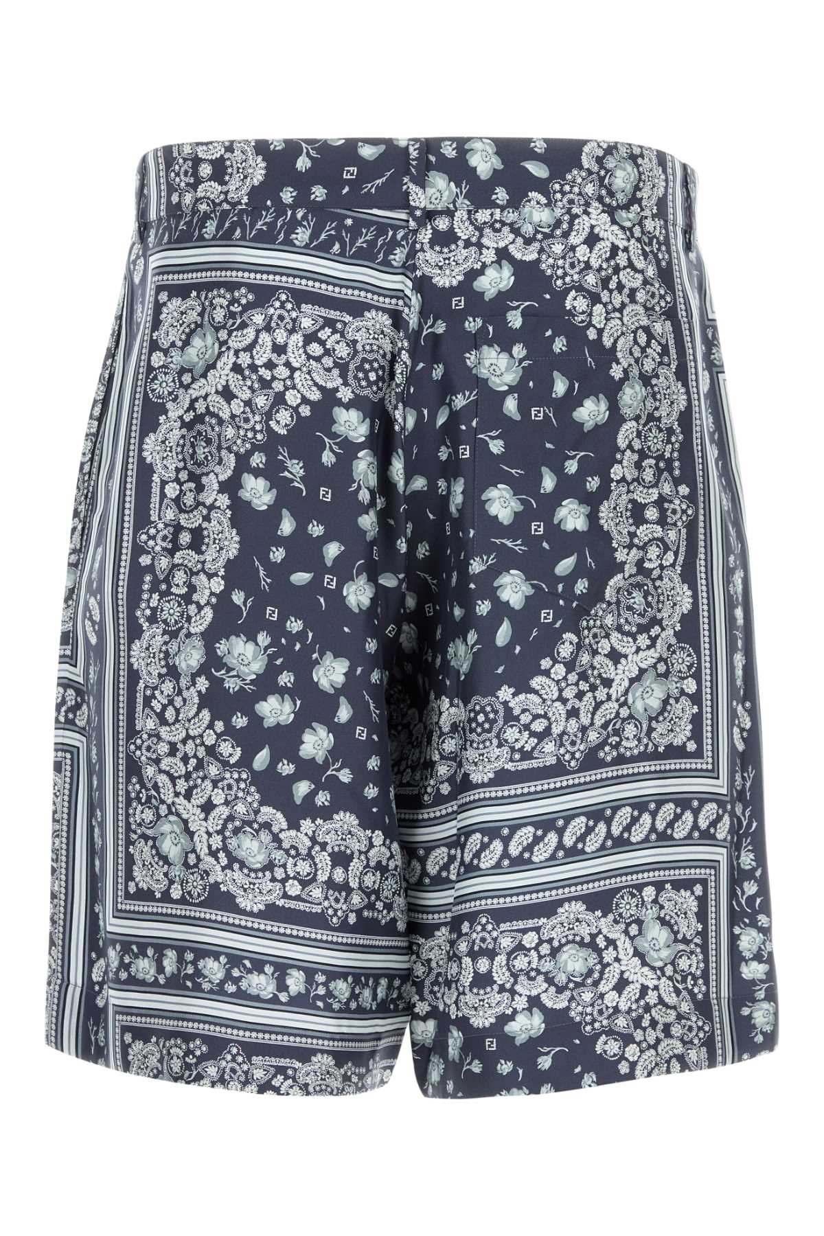 SHORTS_SILK_BANDANA_PRINT_FB1014AUVQ_F0U6K_Image_2