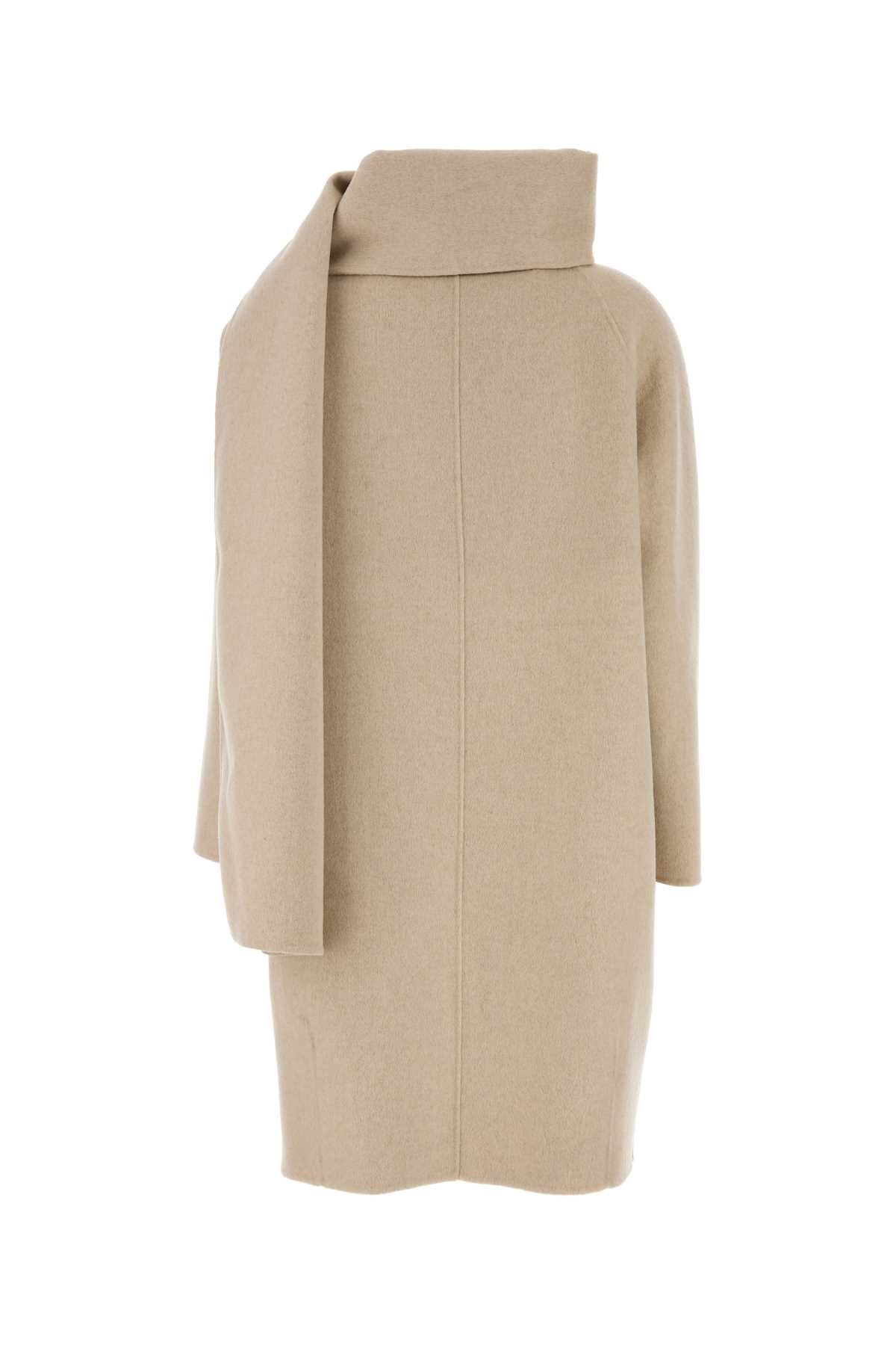 SHORT_DETACHABLE_SCARF_COAT_MEL_LV044H537G_HGG_Image_2