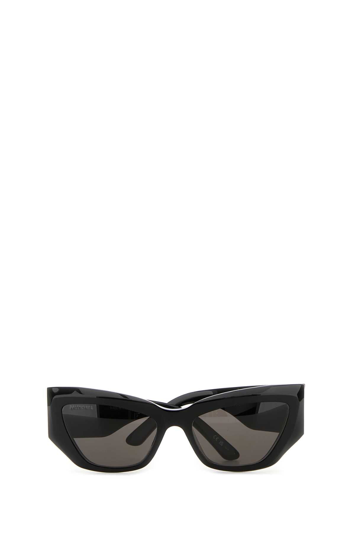 SIGNATURE_BUTTERFLY_BB0444S_830321T0039_1136_Image_2