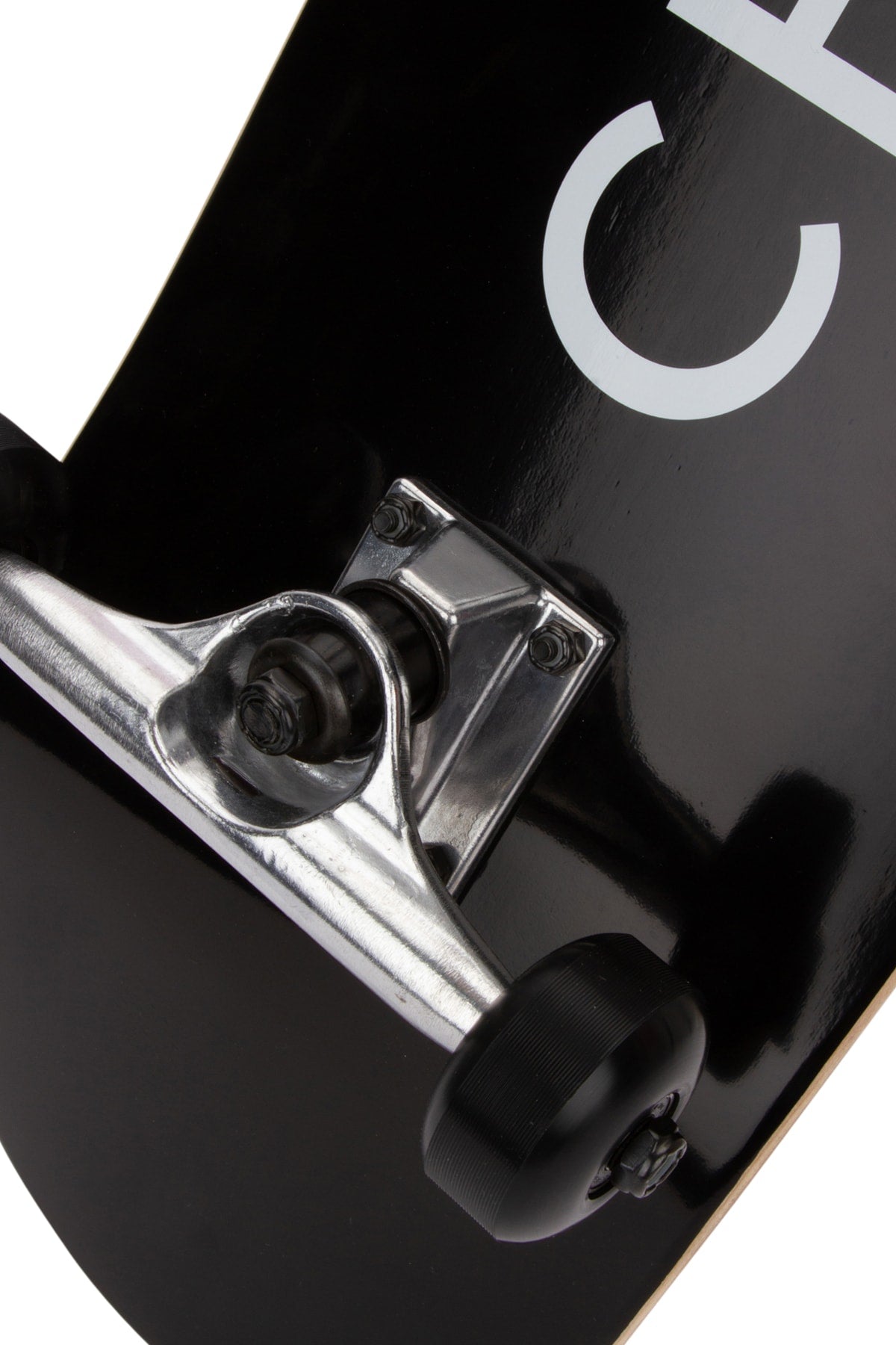 SKATE_49C046AEM_38SI_Image_3