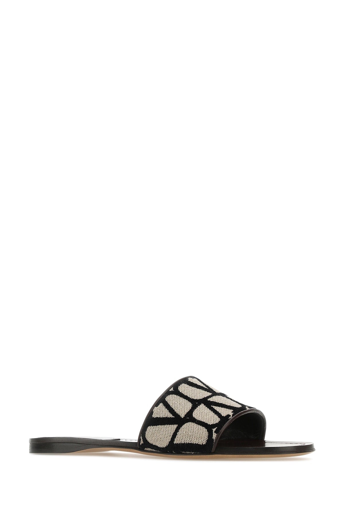 SLIPPERS_2W0S0GS4WIC_6ZN_Image_2