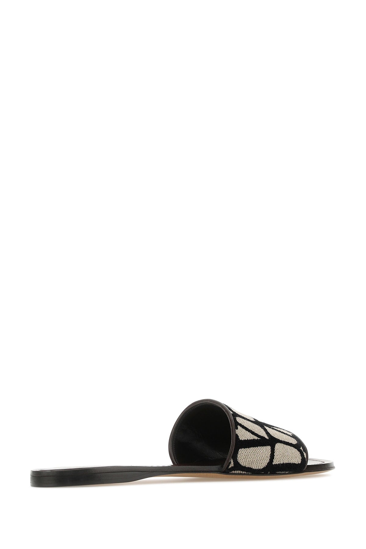 SLIPPERS_2W0S0GS4WIC_6ZN_Image_3