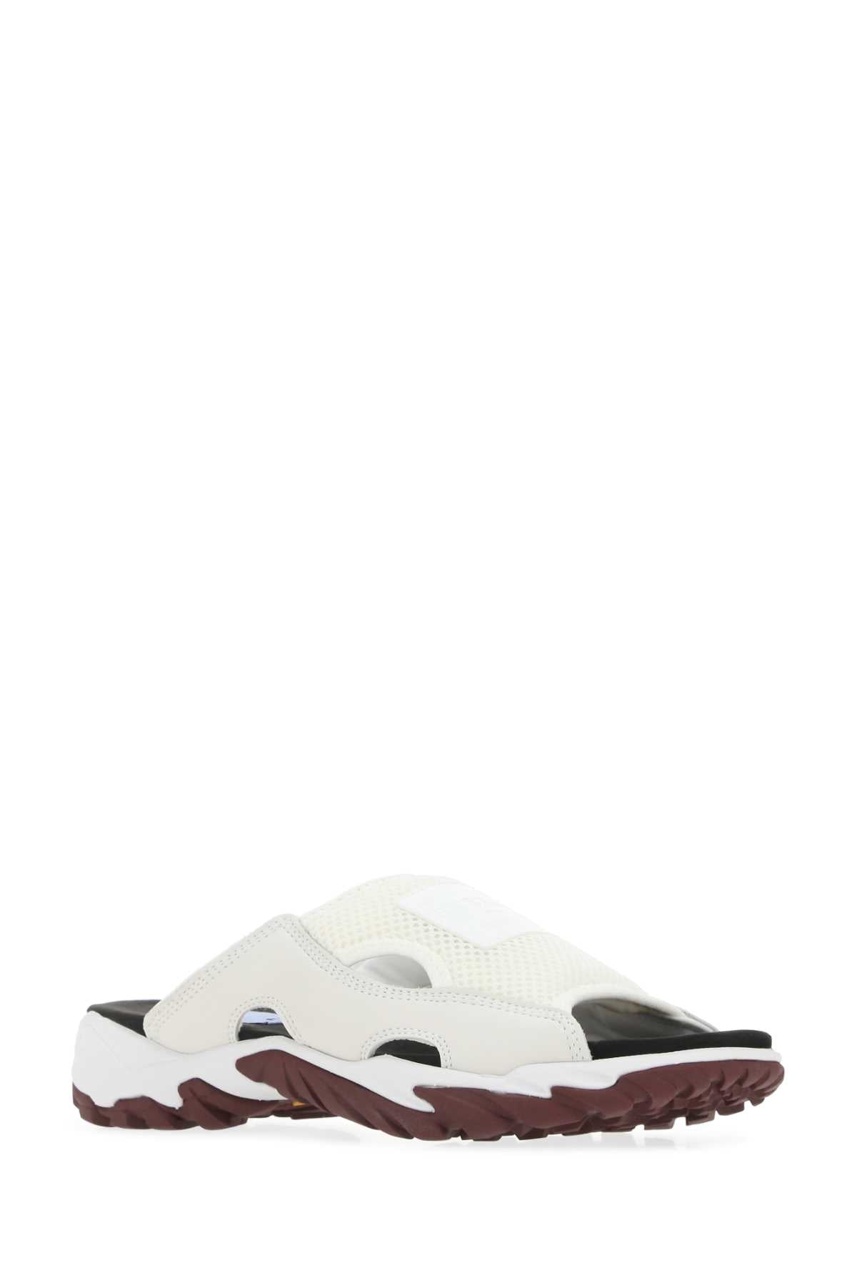 SLIPPERS_682036R2810_9213_Image_2